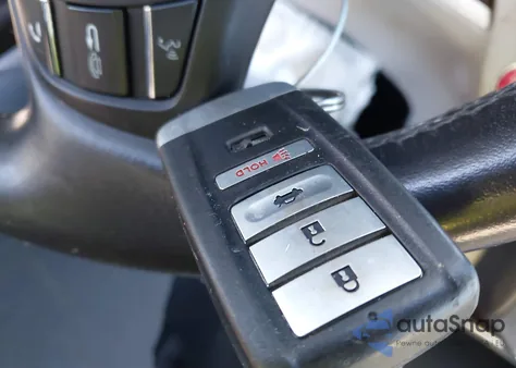 2016 Acura Tlx V6 из США, поврежденный, VIN 19UUB2F35GA001711